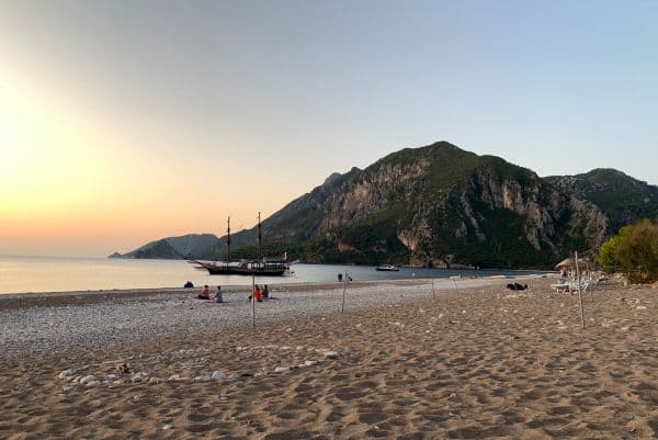 Olympos bağlantısı Çıralı