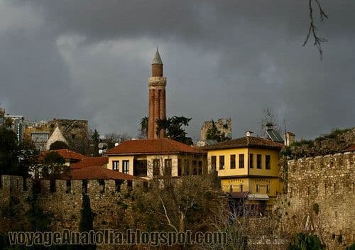 Kaleiçi bağlantısı Antalya Şehir Merkezi