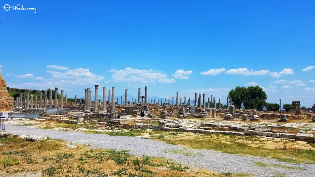 Perge Antik Kenti — Destination image